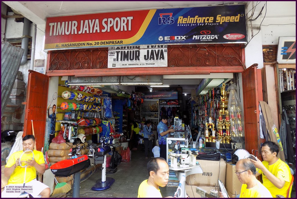 The Ultimate Guide to Badminton Gear in Bali: Why Coach Anas Trusts Timur Jaya Sport